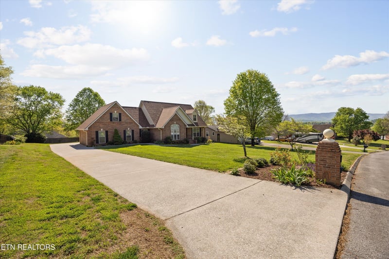 113 Ostenbarker St, Maryville, TN 37804