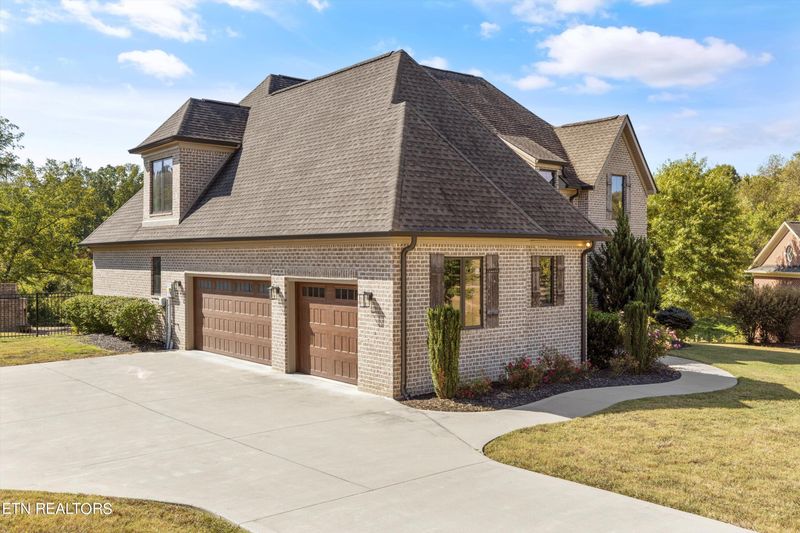 113 Rockbridge Greens Blvd, Oak Ridge, TN 37830