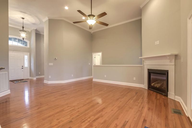 113 Seminole Ln, Loudon, TN 37774
