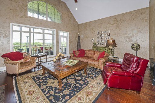 1130 Bishops Vw, Knoxville, TN 37932