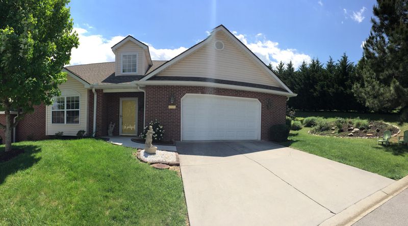 1131 Gazebo Way, Powell, TN 37849