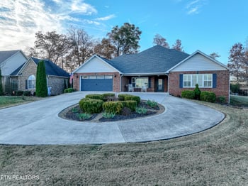 1131 Houston Springs Rd, Greenback, TN 37742