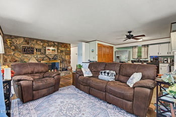 1131 Tanrac Tr, Gatlinburg, TN 37738