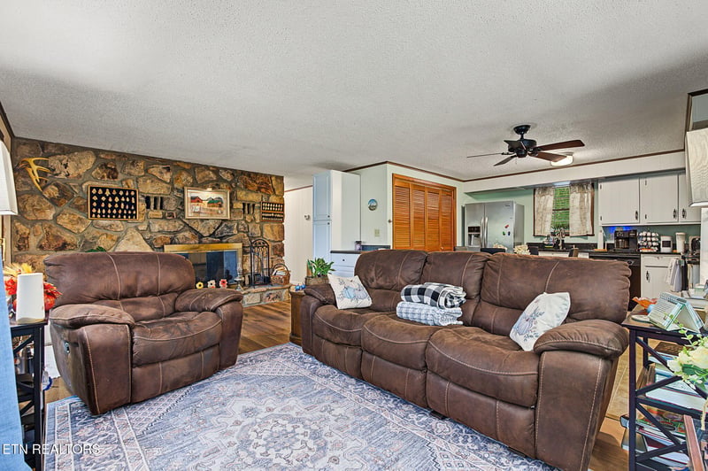 1131 Tanrac Tr, Gatlinburg, TN 37738
