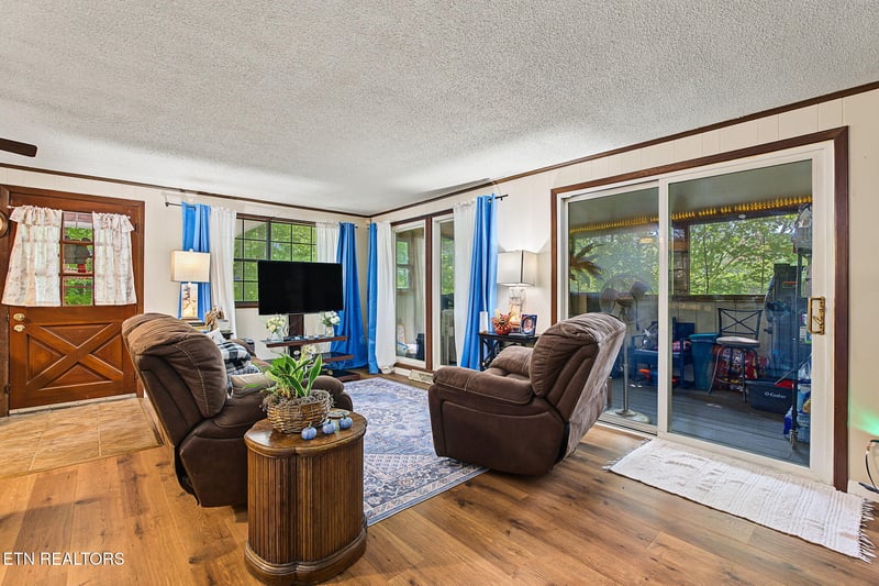 1131 Tanrac Tr, Gatlinburg, TN 37738