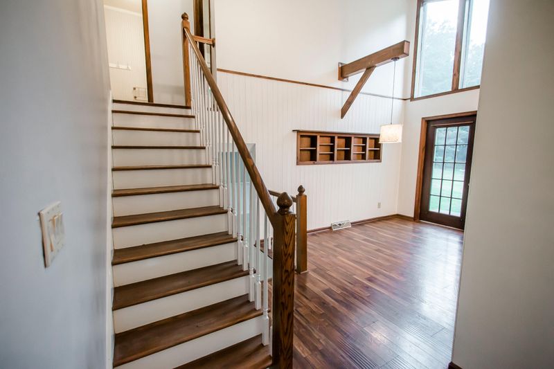 11310 Couch Mill Rd, Knoxville, TN 37931