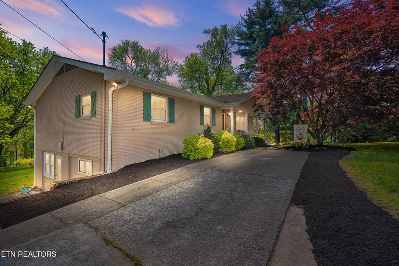 11310 Sonja Dr, Knoxville, TN 37934