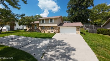 11333 Snyder Rd, Knoxville, TN 37932