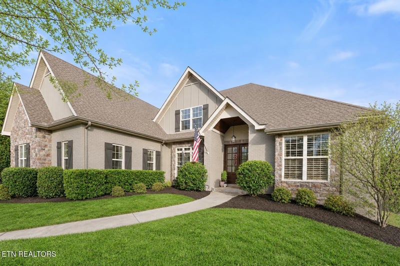 1134 Potterstone Dr, Knoxville, TN 37922