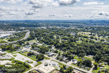 1135 Massachusetts Ave, Knoxville, TN 37921