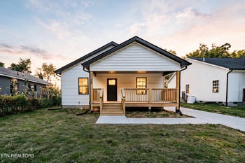 1135 Massachusetts Ave, Knoxville, TN 37921