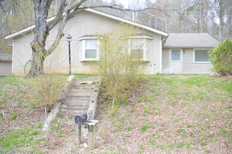 1136 Shiloh Church Rd, Seymour, TN 37865