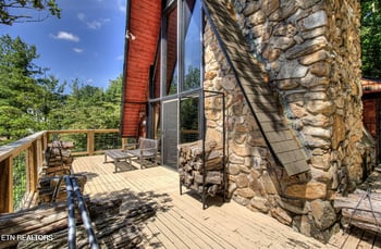 1136 Upper Alpine Way, Gatlinburg, TN 37738