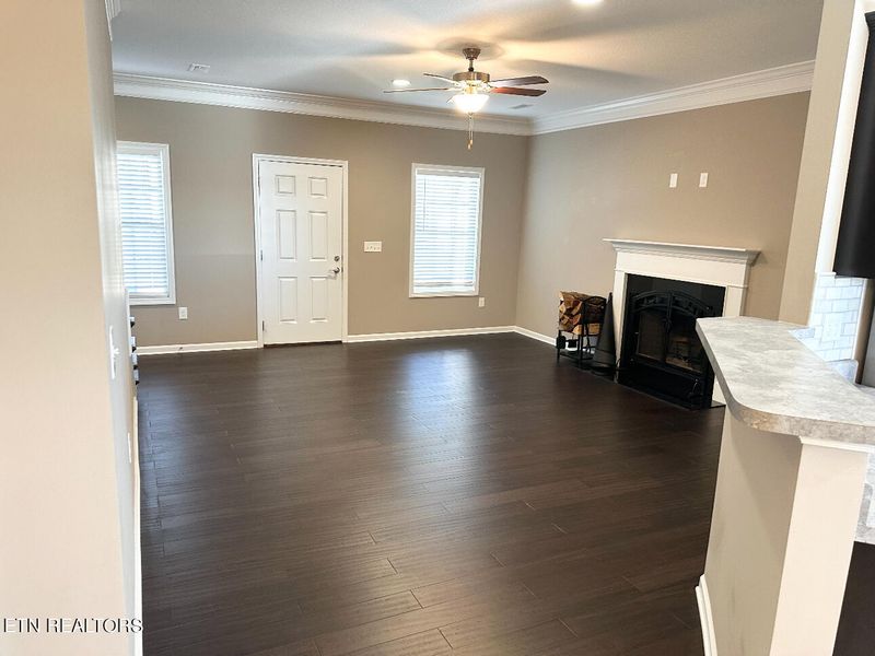 1138 Sky Top Ln, Powell, TN 37849