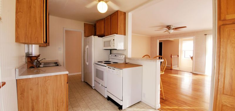 114 Alger Rd, Oak Ridge, TN 37830