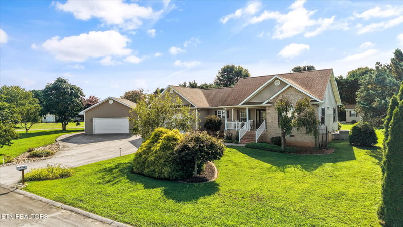 114 Brooklyn Dr, Madisonville, TN 37354