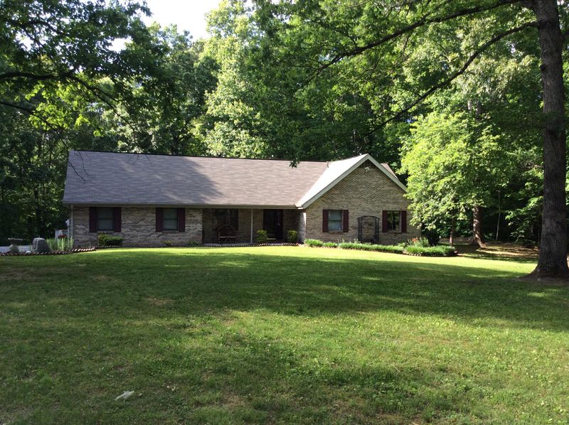 114 Deer Run Ridge Rd, Kingston, TN 37763