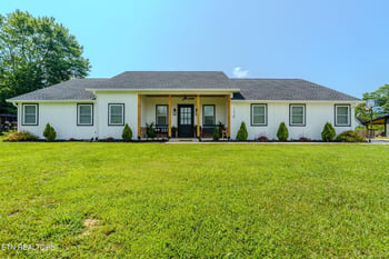 114 Eldon Justice Rd, Oliver Springs, TN 37840