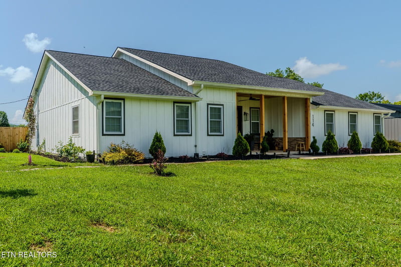 114 Eldon Justice Rd, Oliver Springs, TN 37840