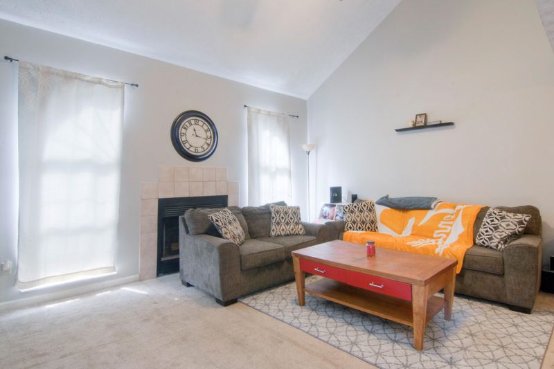 114 Hanover Pl, Oak Ridge, TN 37830