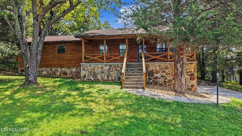114 Lydia Ln, Maryville, TN 37804