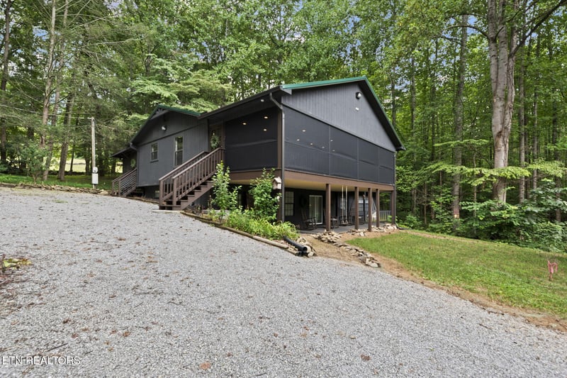 114 Pam Ln, Townsend, TN 37882