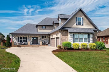 114 Pheasant Walk Dr, Maryville, TN 37804