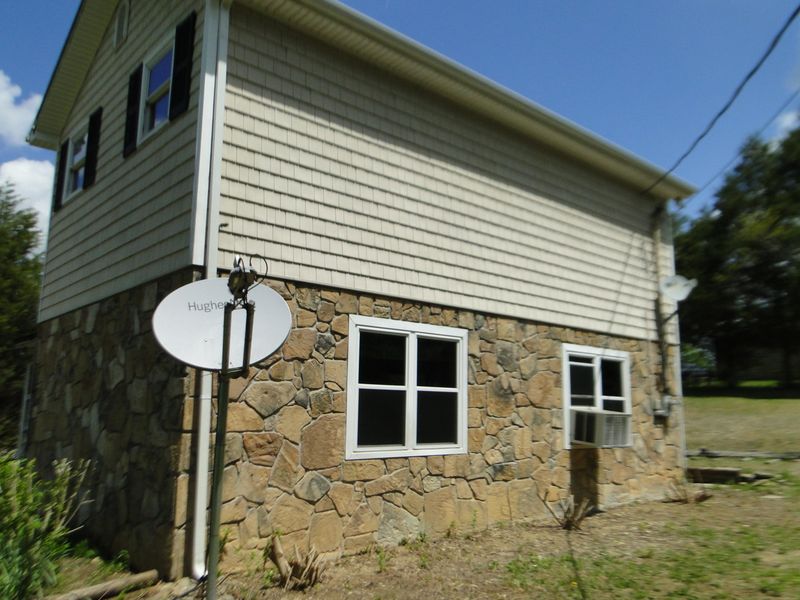 114 Rose Dr, Maynardville, TN 37807