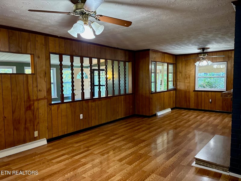 114 Townsend Rd, Oak Ridge, TN 37830
