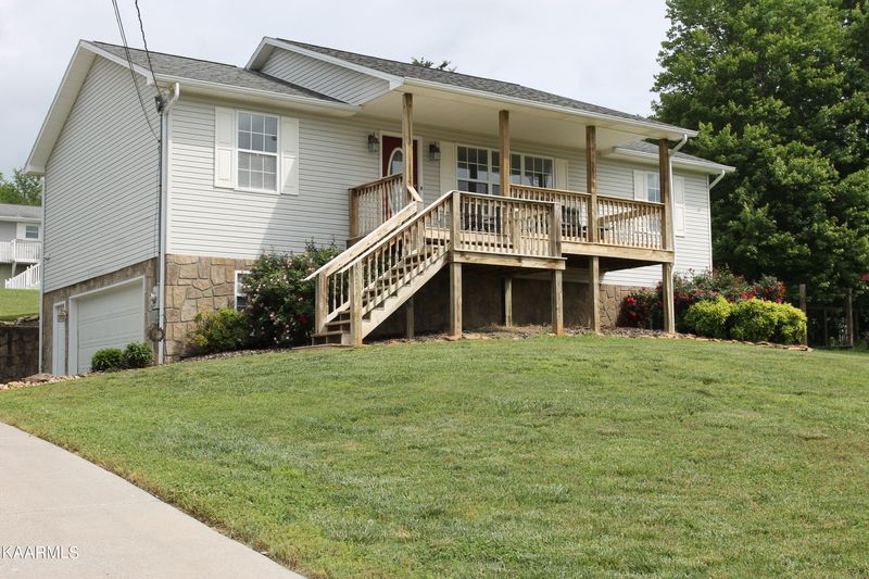 114 Vanderview Dr, Seymour, TN 37865