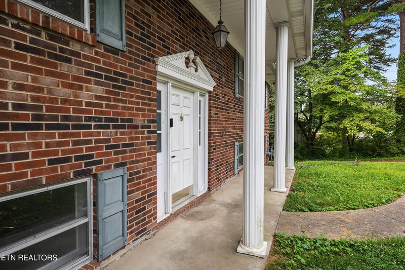 1140 Lovell View Dr, Knoxville, TN 37932