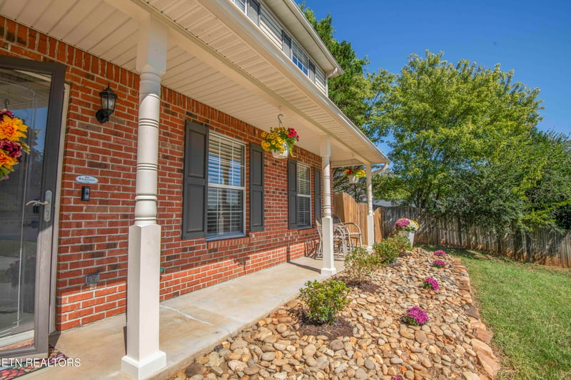 11407 Hunters Run Ln, Knoxville, TN 37932