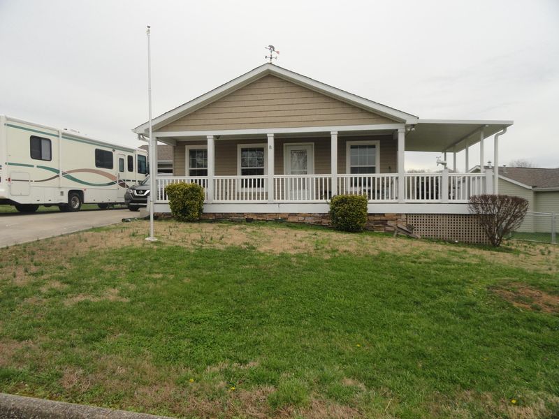 1141 Gregory Valley Dr, Sevierville, TN 37876
