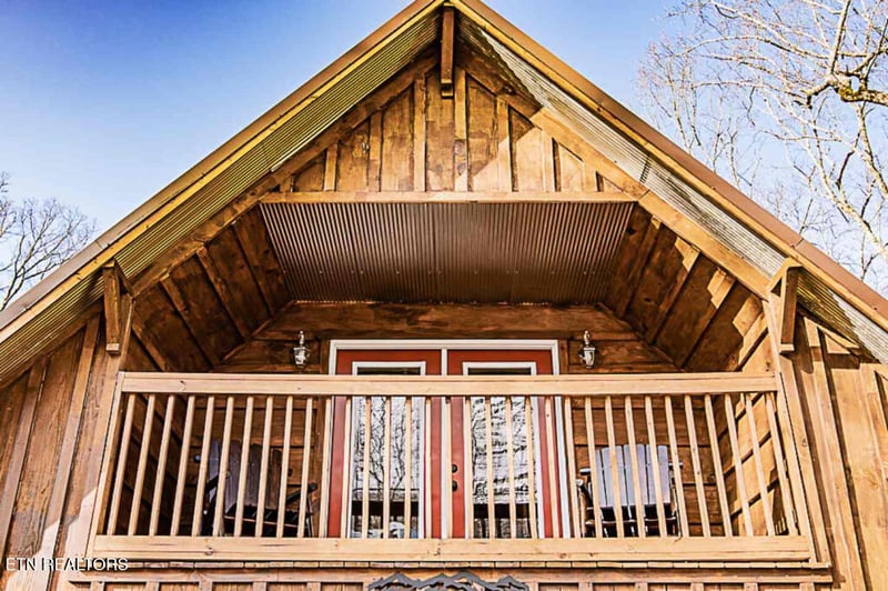 1142 Little Round Top Way, Townsend, TN 37882