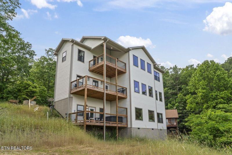 1143 Upper Alpine Way #1, Gatlinburg, TN 37738