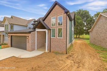11432 Snyder Rd, Knoxville, TN 37932