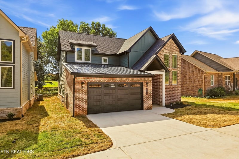 11432 Snyder Rd, Knoxville, TN 37932