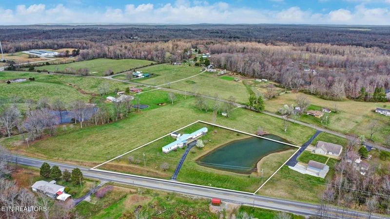 11440 Highway 70 W, Sparta, TN 38583