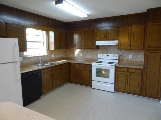 1145 Lovell View Dr, Knoxville, TN 37932