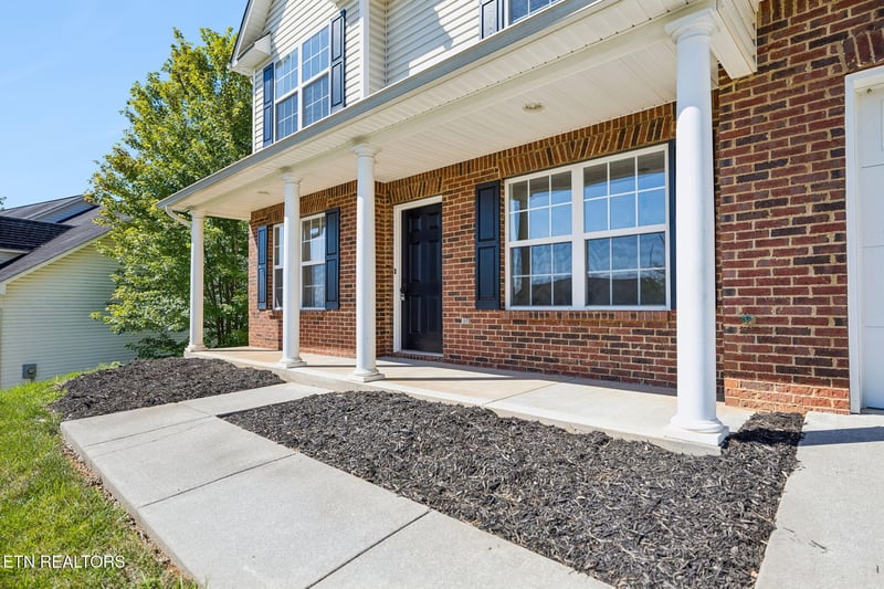 1145 Snyder Ridge Ln, Knoxville, TN 37932
