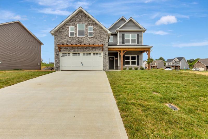 1146 Aspen Glen Dr, Alcoa, TN 37701