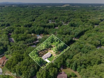 1146 Natchez Tc, Crossville, TN 38572