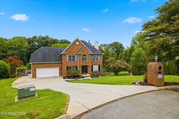 11469 Goldenview Ln, Knoxville, TN 37932