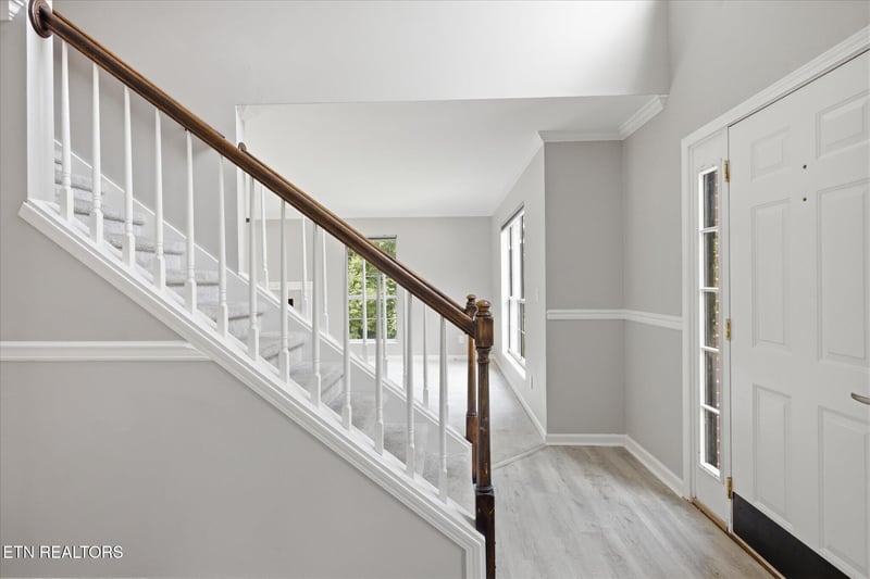 11469 Goldenview Ln, Knoxville, TN 37932