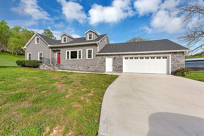 1147 Hillvale Rd, Andersonville, TN 37705