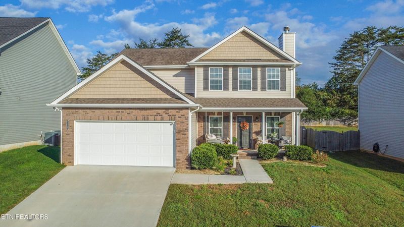 1147 Sky Top Ln, Powell, TN 37849