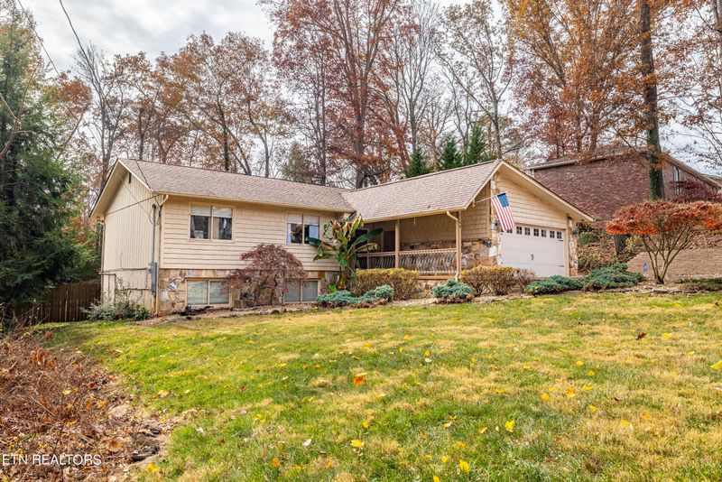 1148 Venice Rd, Knoxville, TN 37923