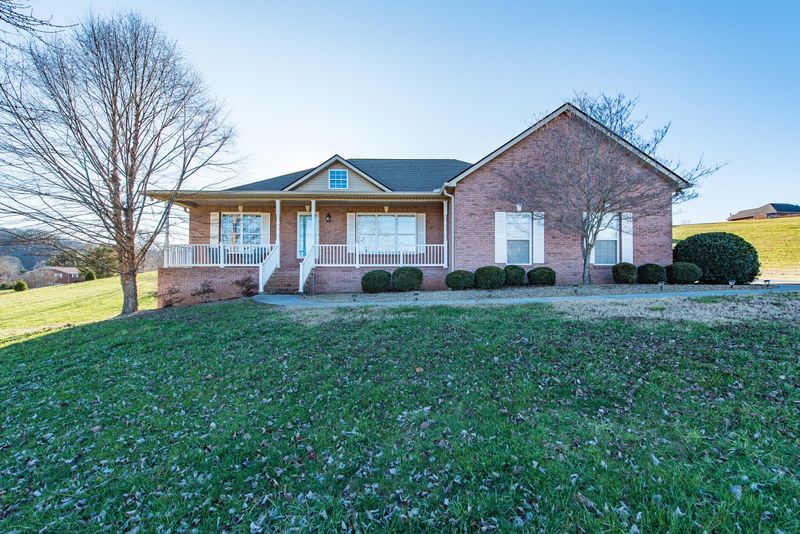1149 Cobble Way, Maryville, TN 37803