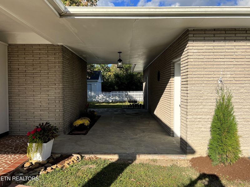 1149 Main St, Wartburg, TN 37887