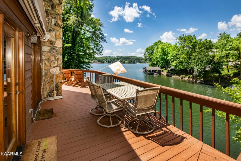 1149 Mustang Dr, Friendsville, TN 37737